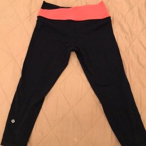 Navy Blue Reversible Lulu Lemon Capri Leggings